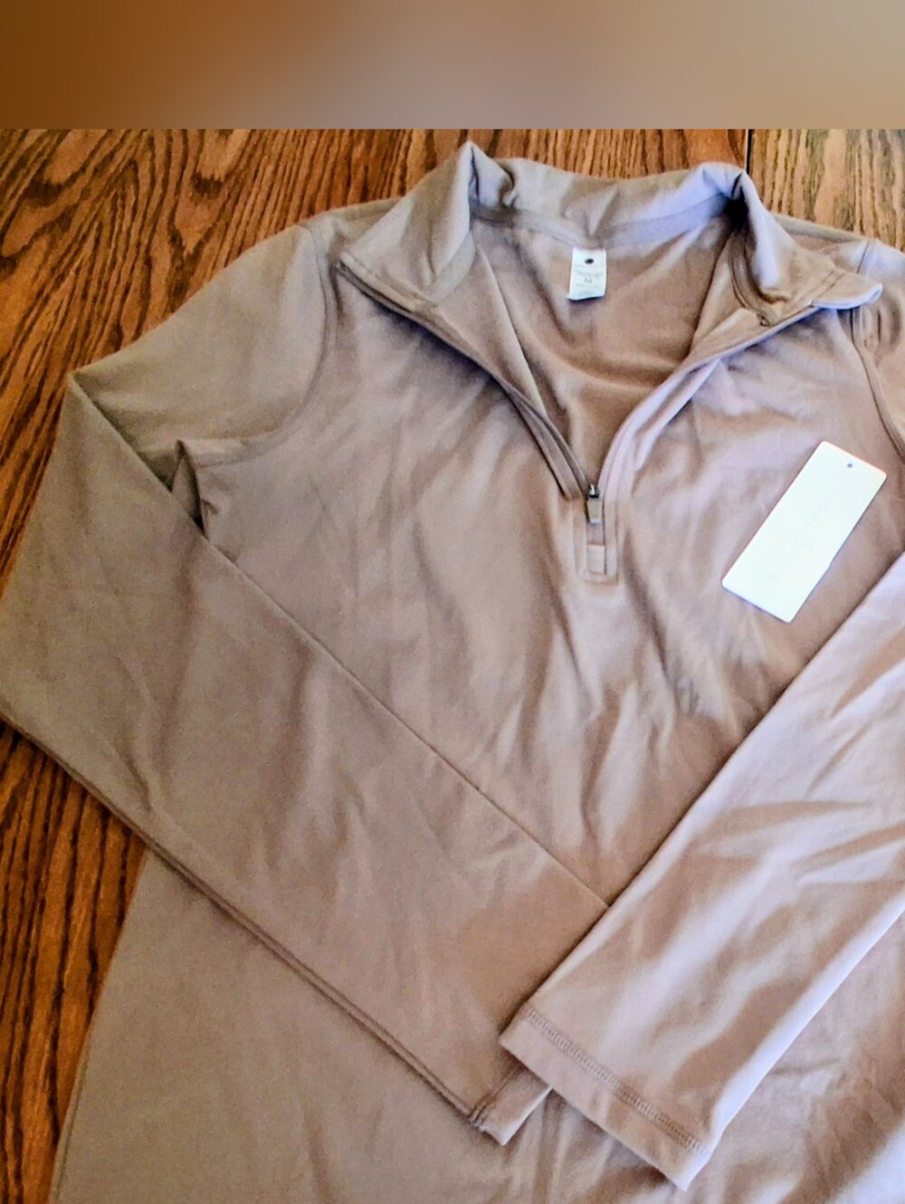 NWT Ladies Top By YOGA LICIOUS  SZ M, L, MSRP $58 - Picture 2 of 6